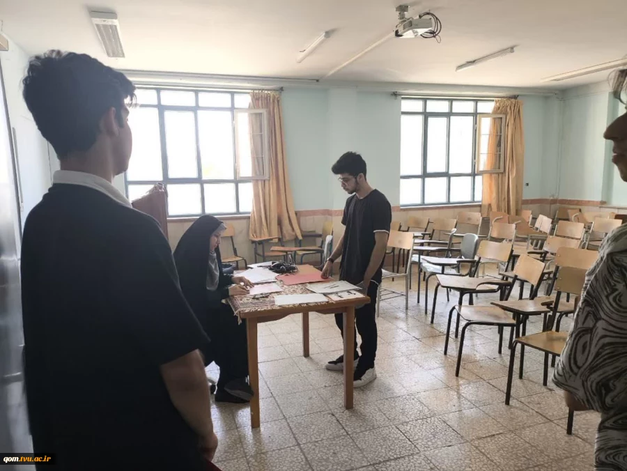 ثبت‌نام پذیرفته‌شدگان دانشگاه ملی مهارت واحد استانی قم 12