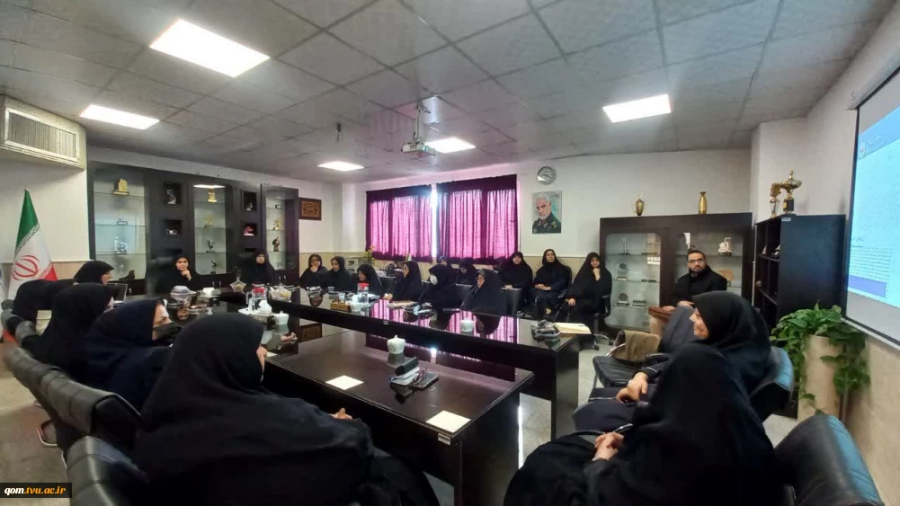 برگزاری جلسه گرامیداشت هفته بسیج در دانشگاه ملی مهارت- آموزشکده دختران قم