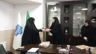 برگزاری جلسه گرامیداشت هفته بسیج در دانشگاه ملی مهارت- آموزشکده دختران قم 12