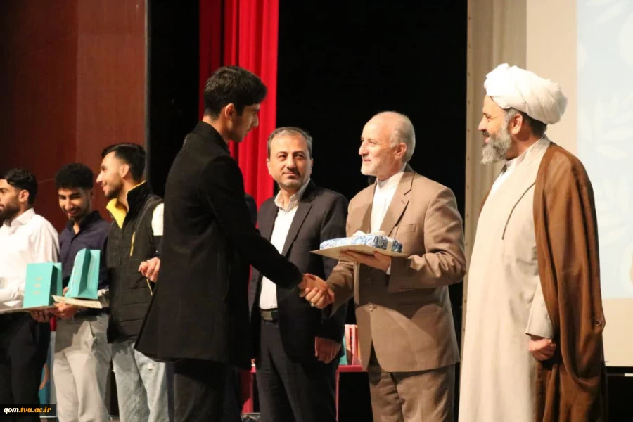 گرامیداشت روز دانشجو در دانشگاه ملی مهارت با حضور مسئولان استانی و دانشگاهی برگزار شد 24