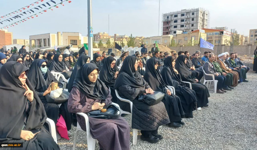 برگزاری آیین دومین سالگرد خاکسپاری شهید گمنام در دانشگاه ملی مهارت واحد استانی قم 3