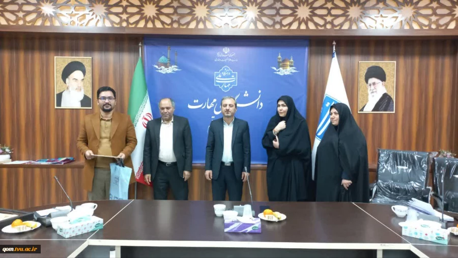 مراسم گرامیداشت هفته پژوهش در دانشگاه ملی مهارت واحد استانی قم برگزار شد 14