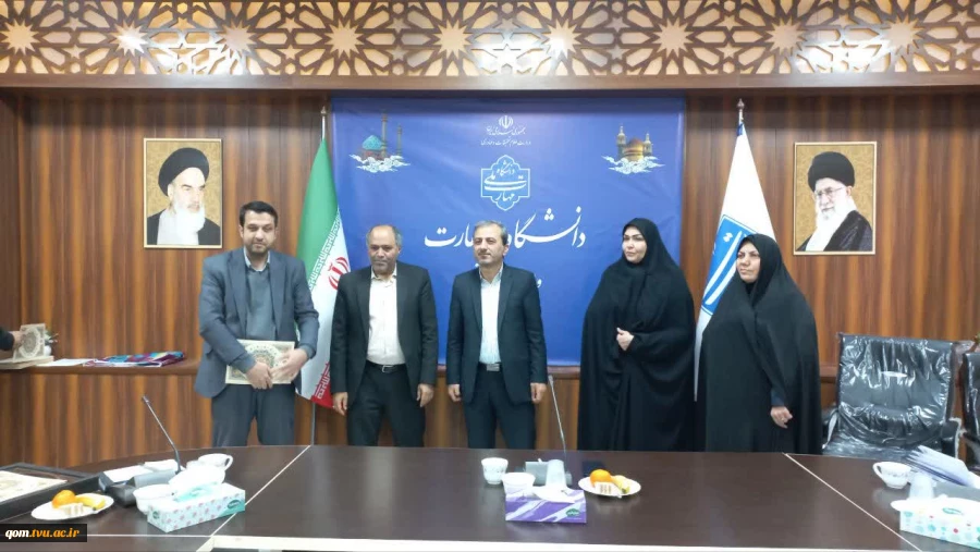 مراسم گرامیداشت هفته پژوهش در دانشگاه ملی مهارت واحد استانی قم برگزار شد 16