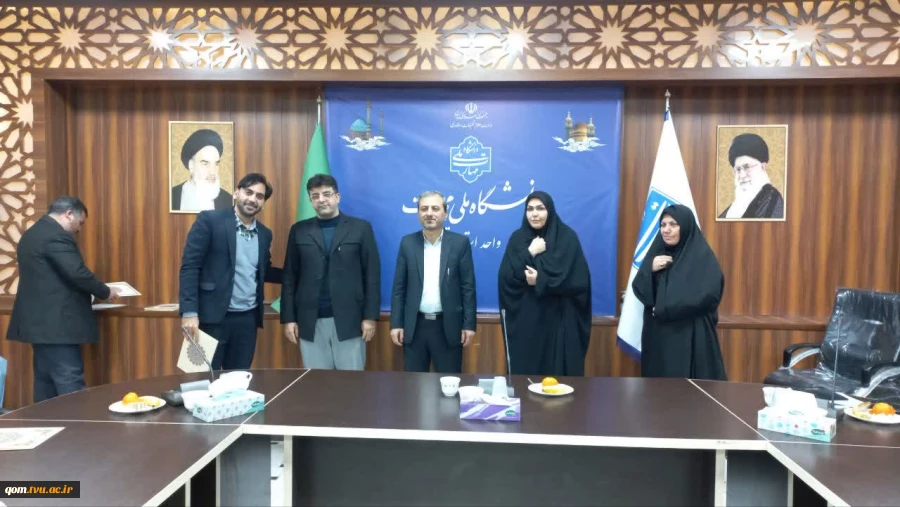 مراسم گرامیداشت هفته پژوهش در دانشگاه ملی مهارت واحد استانی قم برگزار شد 20