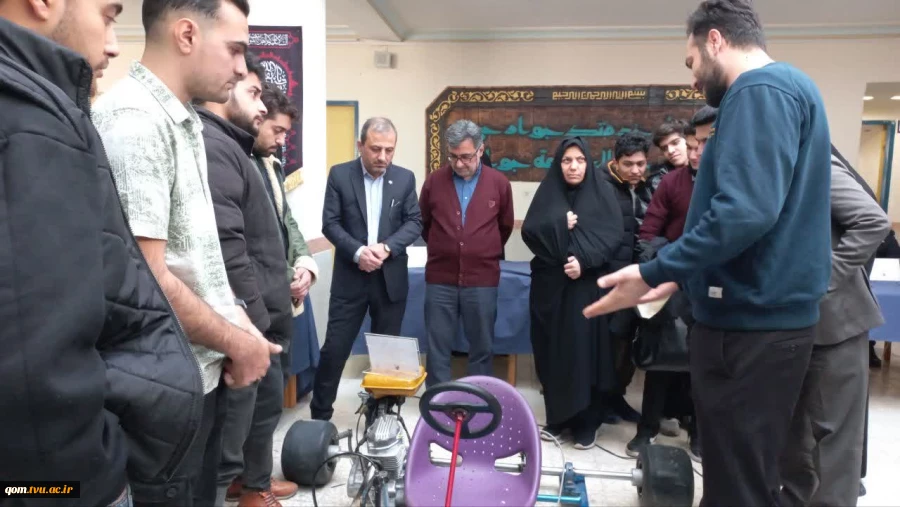 نمایش توانمندی‌های دانشجویان دانشگاه ملی مهارت واحد استانی قم در رویداد «نوآوران صنعت» 3