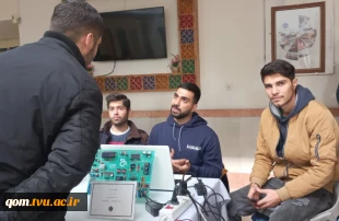 نمایش توانمندی‌های دانشجویان دانشگاه ملی مهارت واحد استانی قم در رویداد «نوآوران صنعت» 7