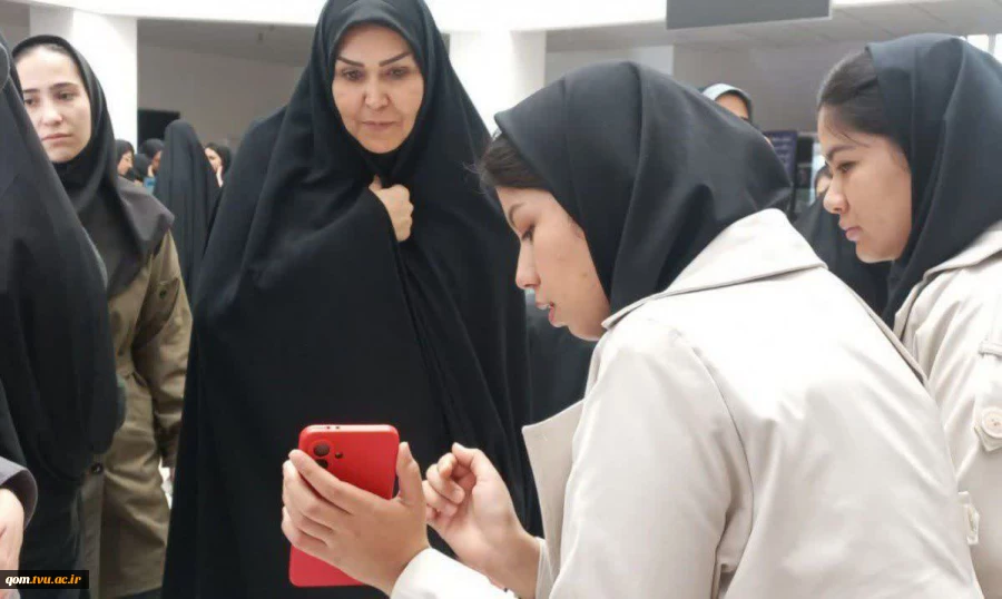 با رویکرد تعامل صنعت و دانشگاه برگزار شد؛
نمایشگاه پروژه‌های برتر دانشجویی رشته مهندسی کامپیوتر دانشگاه ملی مهارت واحد استانی قم- مرکز دختران 2