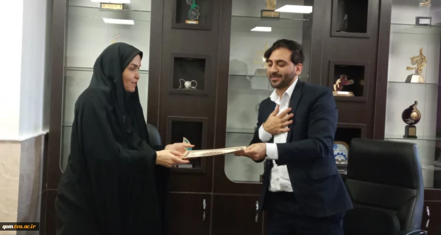 مراسم معارفه معاون آموزش، پژوهش و فناوری آموزشکده دختران قم برگزار شد
 2