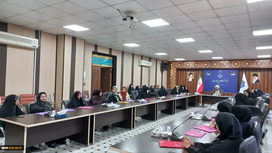 برگزاری نشست «کانکت فرهنگی» در دانشگاه ملی مهارت واحد استانی قم قم؛ 
هم‌افزایی فعالان فرهنگی در ضیافت افطار ماه مبارک رمضان 2