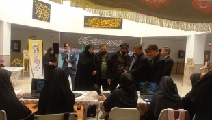 طراحی پوستر با روحیه جهادی؛ 

قدردانی مسئولان استان از دانشجویان دانشگاه ملی مهارت واحد استانی قم- مرکز دختران به مناسبت میلاد حضرت معصومه (س) 7