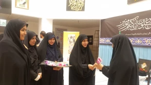 طراحی پوستر با روحیه جهادی؛ 

قدردانی مسئولان استان از دانشجویان دانشگاه ملی مهارت واحد استانی قم- مرکز دختران به مناسبت میلاد حضرت معصومه (س) 16