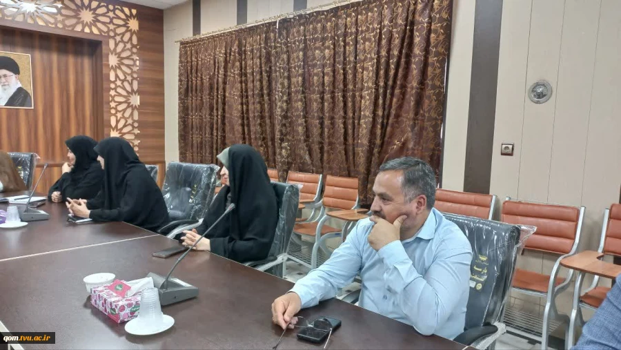قدردانی از تلاش‌های جهادی همکاران دانشگاه ملی مهارت واحد استانی قم در ساخت یادمان شهید گمنام 6