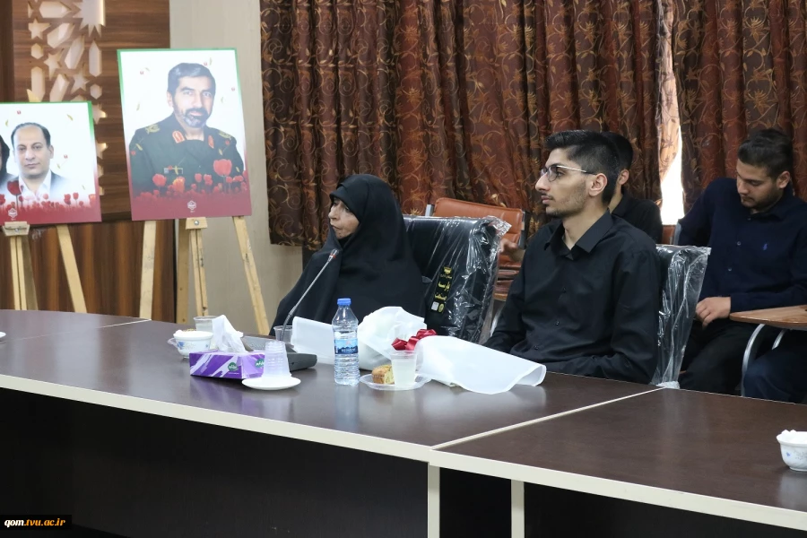 آیین «جان ایران»؛ 

تجلیل از دانشجویان شاهد (جنگ‌های دوازده روزه و رمضان) دانشگاه ملی مهارت واحد استانی قم 3