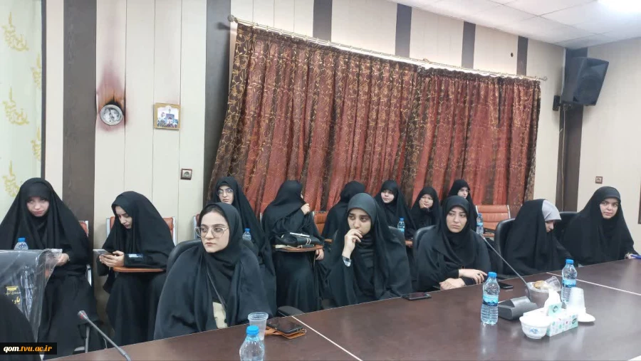 آیین «جان ایران»؛ 

تجلیل از دانشجویان شاهد (جنگ‌های دوازده روزه و رمضان) دانشگاه ملی مهارت واحد استانی قم 4