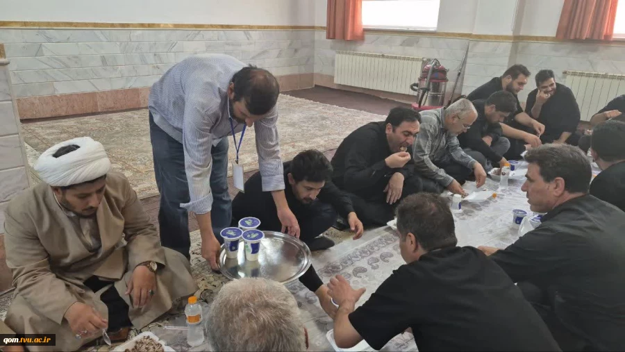میزبانی دانشگاه ملی مهارت واحد استانی قم از زائران مراسم بدرقه آقای شهید ایران 
 4