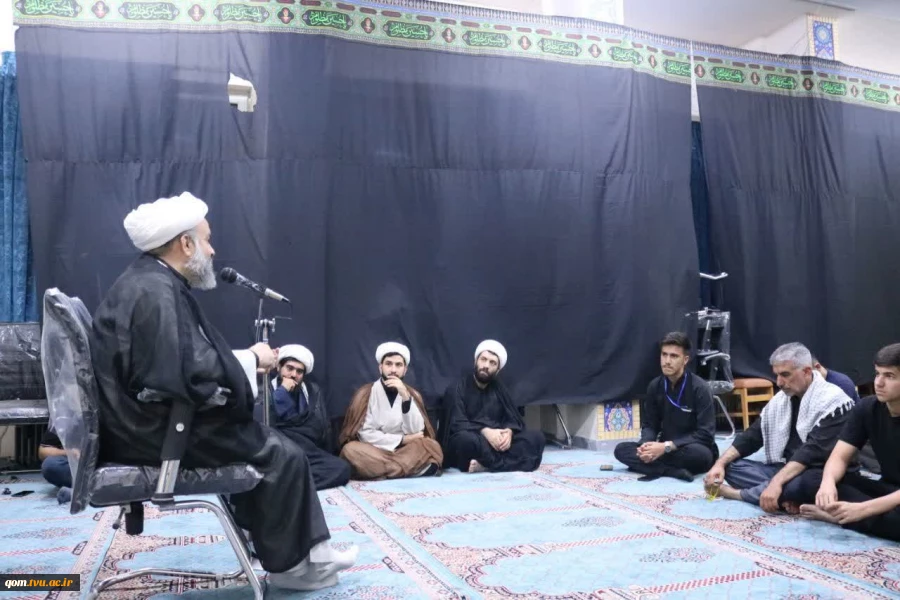 میزبانی دانشگاه ملی مهارت واحد استانی قم از زائران مراسم بدرقه آقای شهید ایران 
 11