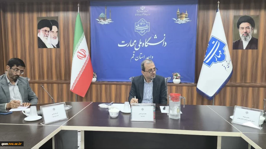 نخستین جلسه شورای حامیان و خیرین دانشگاه ملی مهارت واحد استانی قم-مرکز پسران برگزار شد
 3