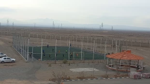 زمین چمن مرکز پردیسان