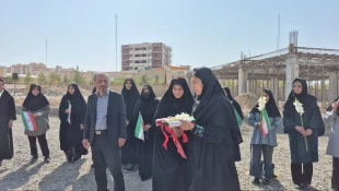 برگزاری آیین اهتزاز پرچم مقدس جمهوری اسلامی ایران در دانشگاه ملی مهارت واحد استانی قم 2